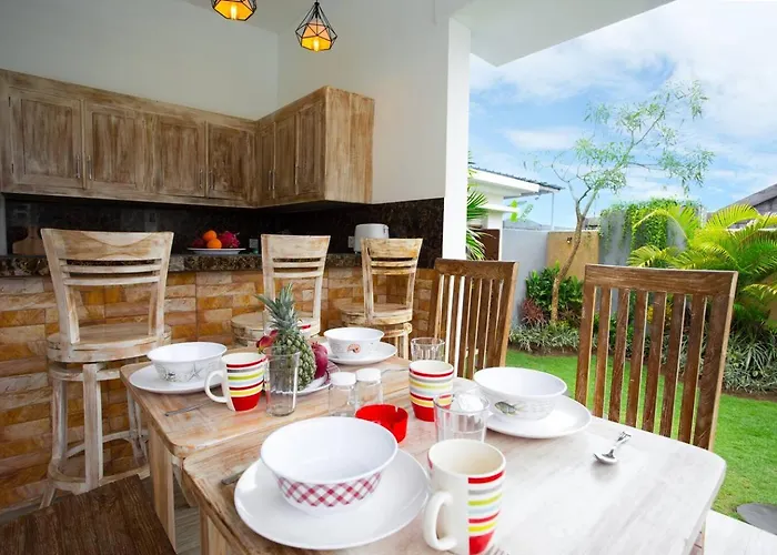 Tropical House / France 3* Canggu (Bali)